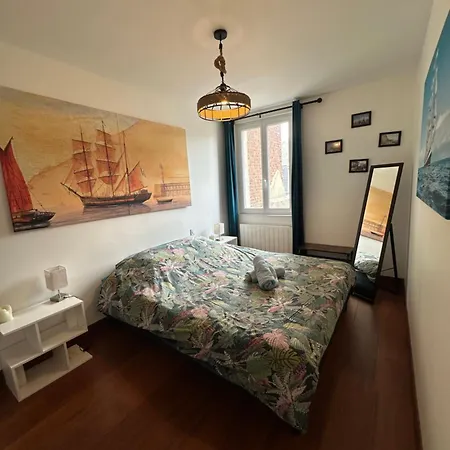 Captain Yoo - Terre Neuvas - Du Capitaine Sur Le Port アパート